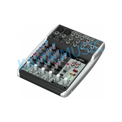 BEHRINGER Q802USB